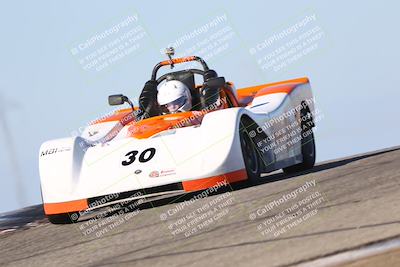 media/Oct-26-2025-CalClub SCCA (Sun) [[8ce1e69566]]/Group 6/Grapevine/